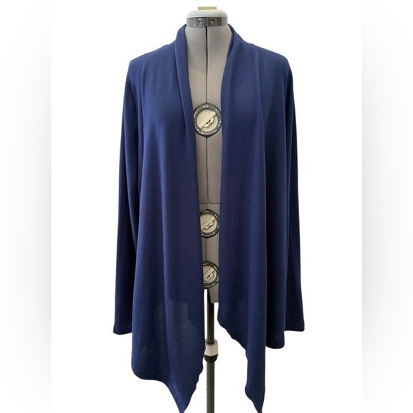 Kim Rogers Sweaters - NWOT Kim Roger's Intimates Waterfall Long‎ Sleeve Open Cardigan Navy Size XL